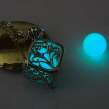 Load image into Gallery viewer, Life Tree Luminous Bright Necklace
